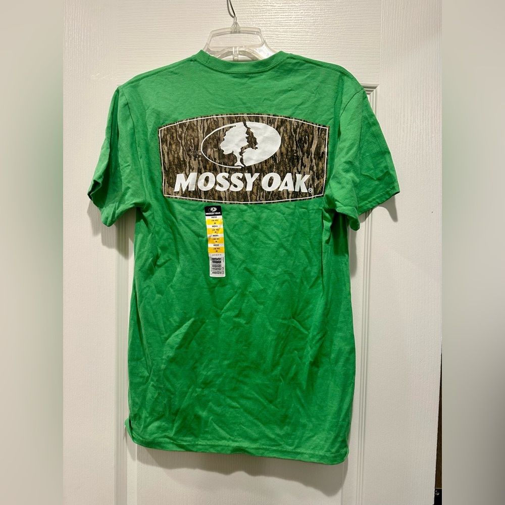 Mossy Oak - Green and Camo Men’s T-shirt - BNWT! - Picture 1 of 3